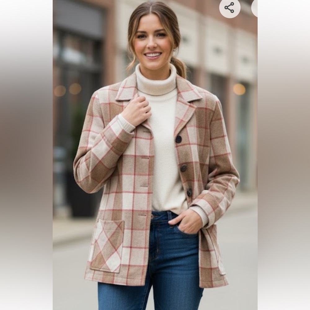 Pendleton Women's Checkered Blazer - Brown, Cream, and Red